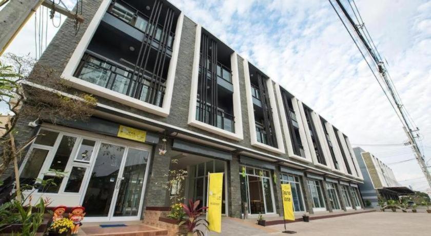 Bees Smile Hotel Chiang Rai Exterior foto