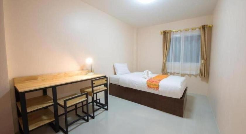 Bees Smile Hotel Chiang Rai Exterior foto